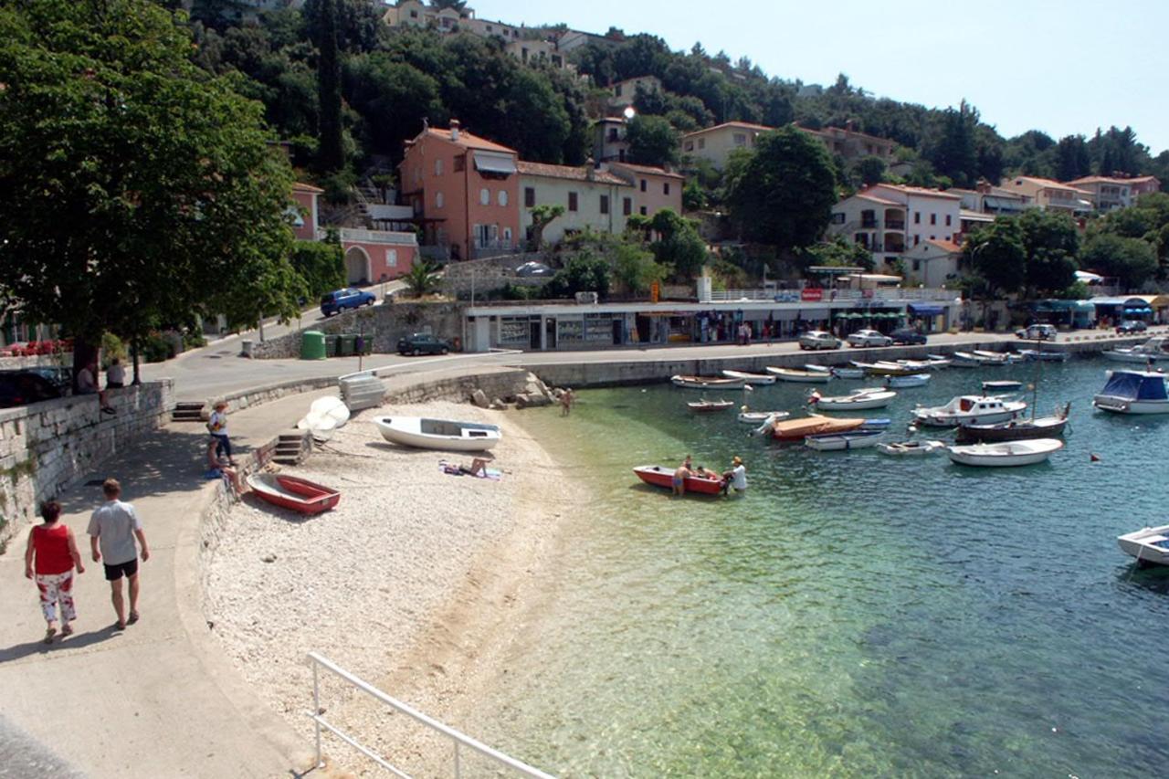 Apartments With A Parking Space Rabac, Labin - 7465 Exterior photo